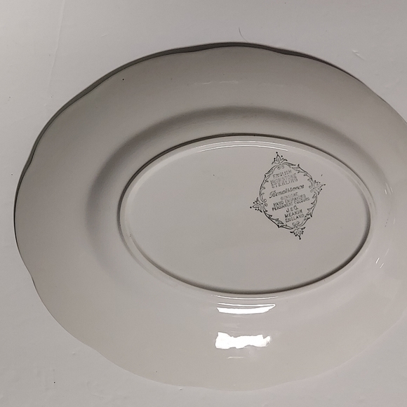 J & G Meakin England Sterling Renaissance Green 9.5" x 12" Oval Platter - Picture 2 of 4